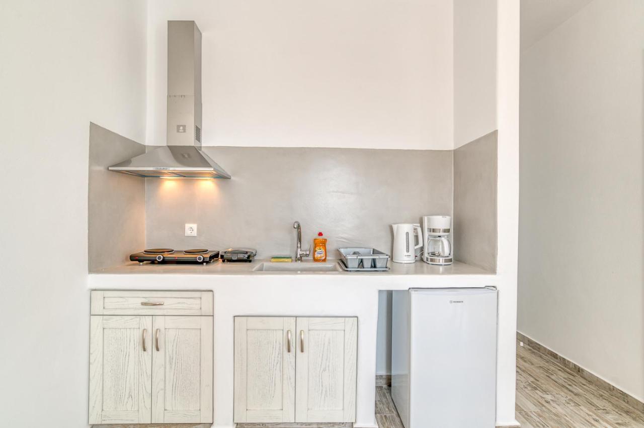 Ippocampos Seaside Serenity - Unwind At Paros Poolside Retreats อลิกิ ภายนอก รูปภาพ