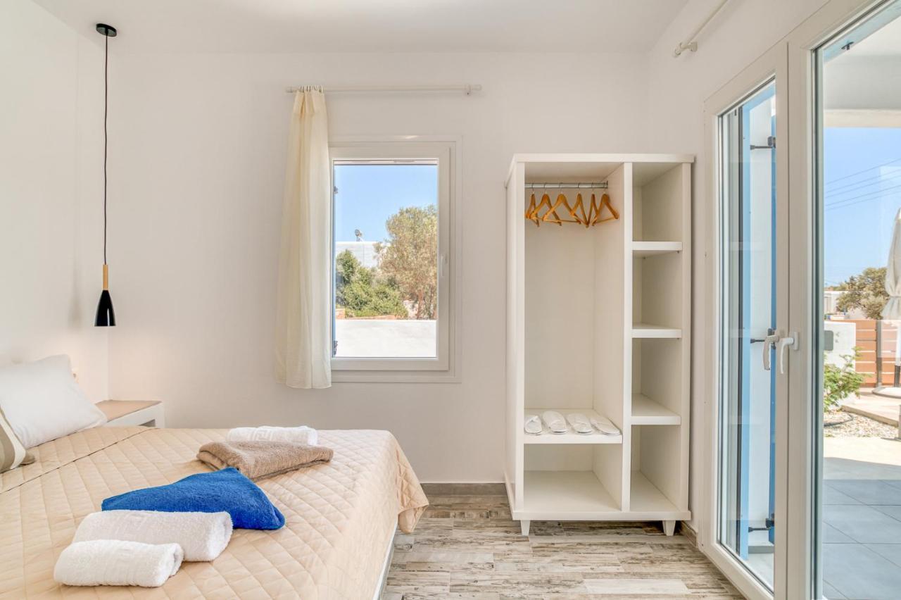 Ippocampos Seaside Serenity - Unwind At Paros Poolside Retreats อลิกิ ภายนอก รูปภาพ