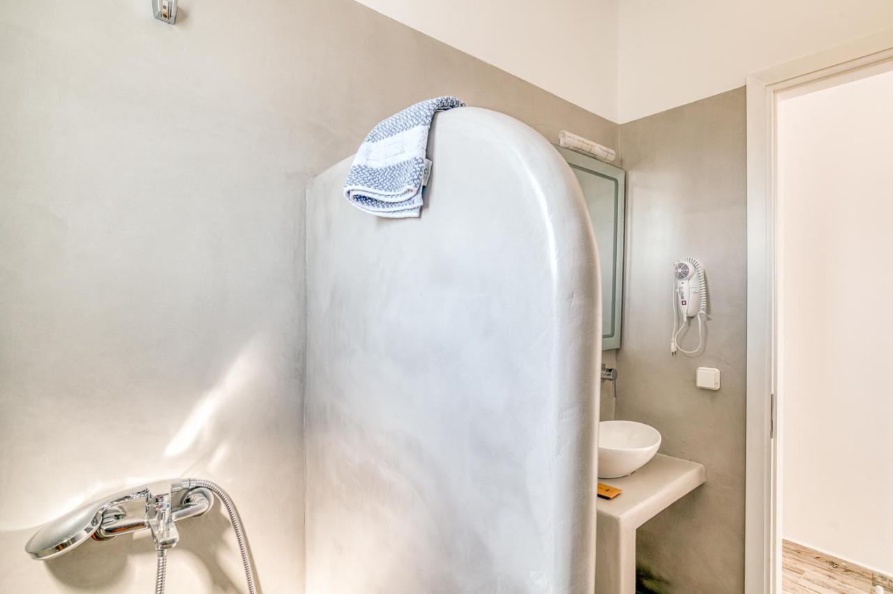 Ippocampos Seaside Serenity - Unwind At Paros Poolside Retreats อลิกิ ภายนอก รูปภาพ